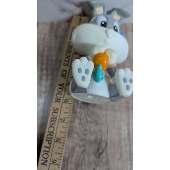 vintage Tyco Warner Bros  circa 1990's  "Tiny Toons" Baby Bugs Bunny 6" squeaker - Picture 9 of 10